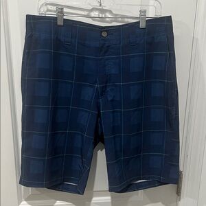 Callaway Navy Plaid Gold Flat Front Performance Shorts Size 33